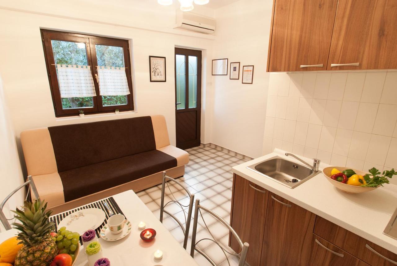 Weis Apartments روفينج الغرفة الصورة