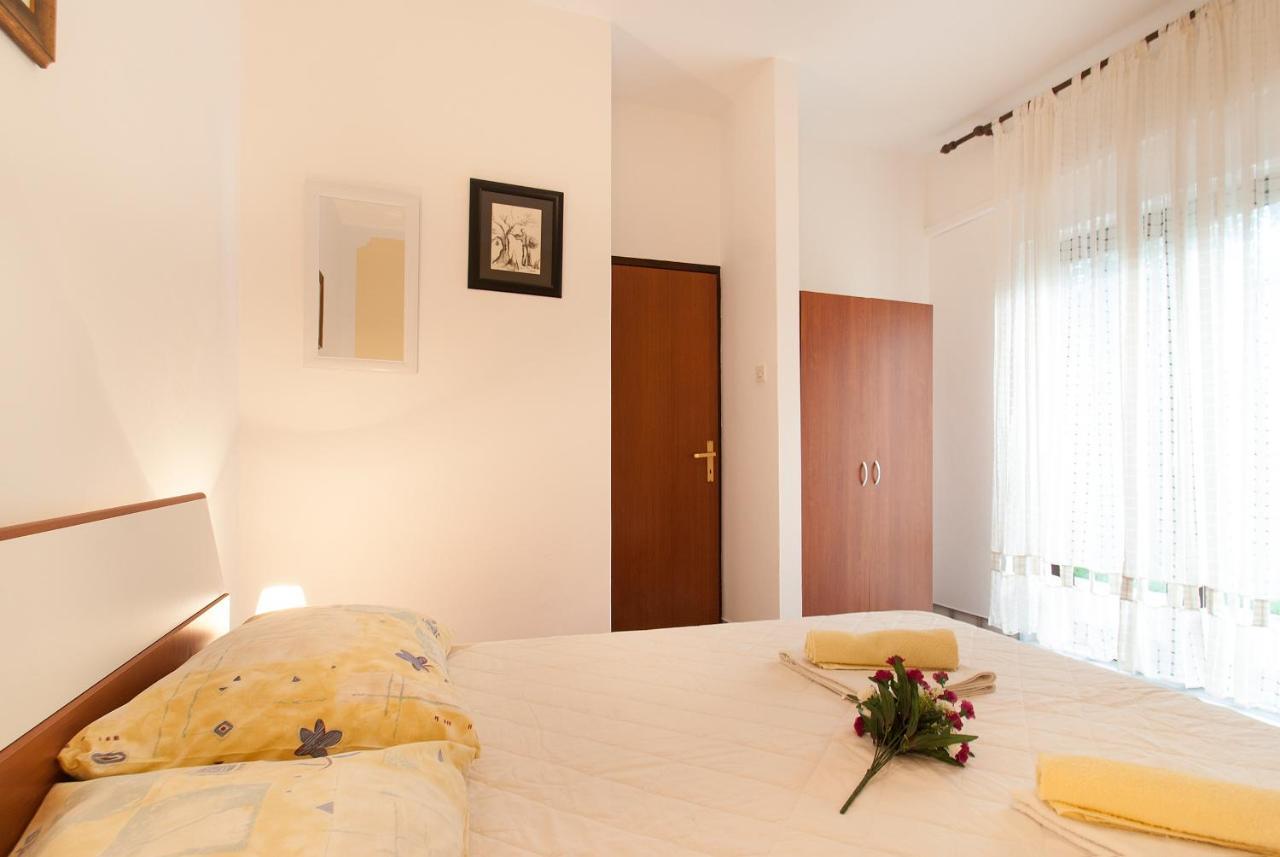 Weis Apartments روفينج الغرفة الصورة
