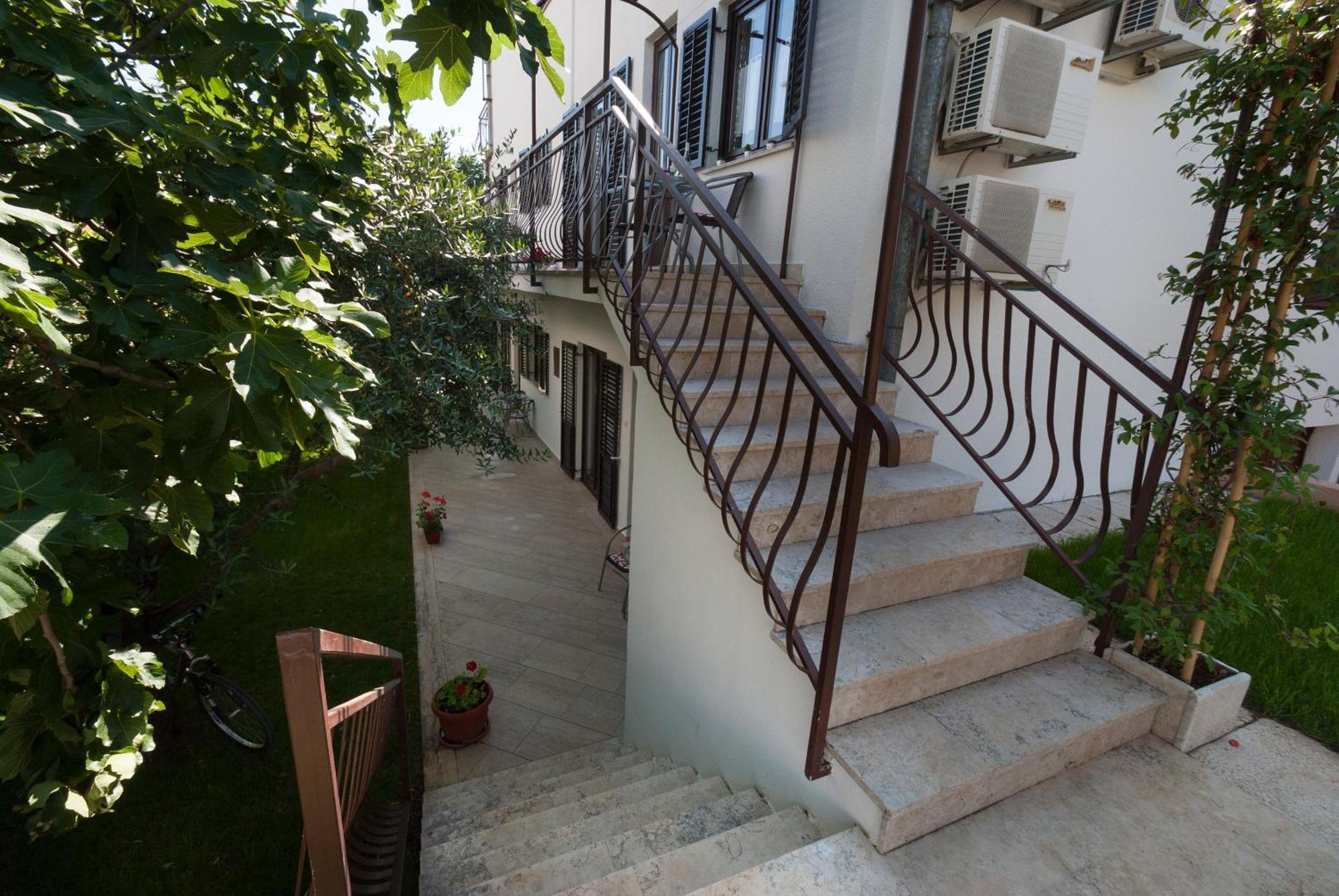 Weis Apartments روفينج الغرفة الصورة